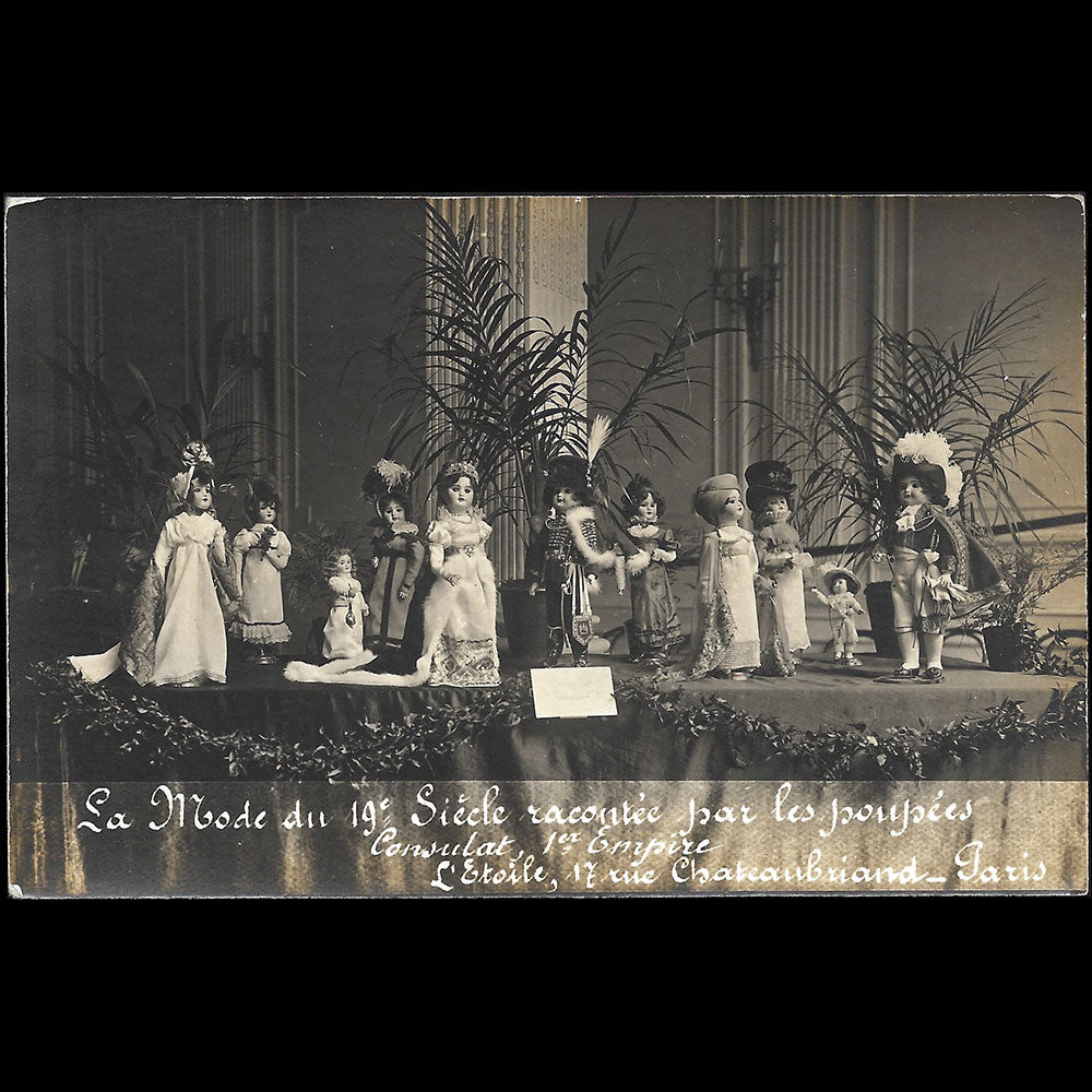 La Mode du dix-neuvième siècle racontée par les poupées, Réunion de deux cartes de l'exposition de l'Etoile (1916)