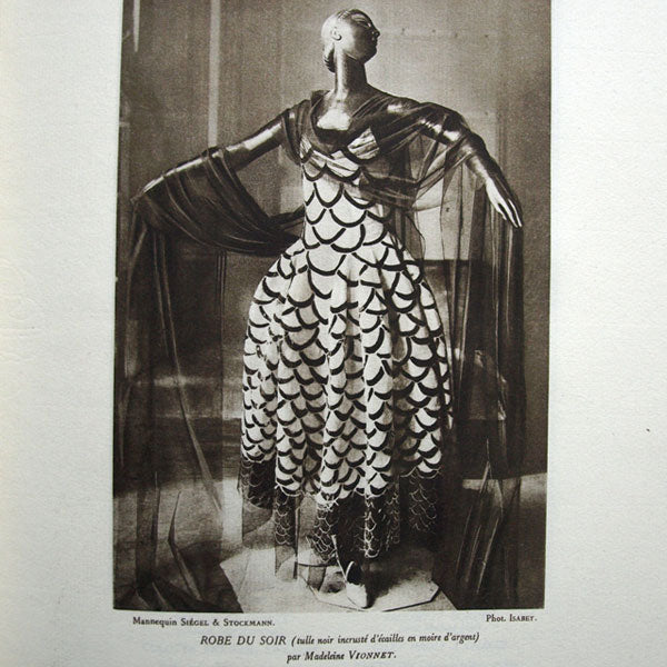 Exposition des Arts Décoratifs Paris 1925 - Rapport général classe 20 à 24, Parure
